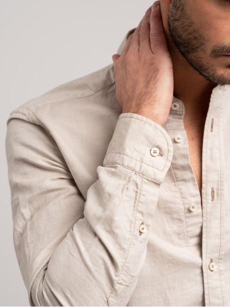 Camicia uomo misto cotone con cuciture a contrasto