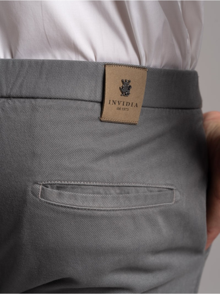 Pantaloni Uomo Coulisse in Gabardine