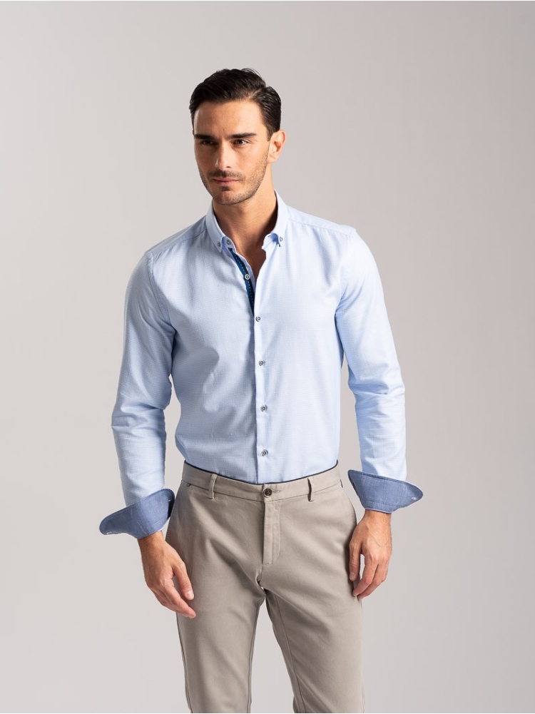 Camicia uomo tinta unita tessuto armaturato con inserto collo polsi