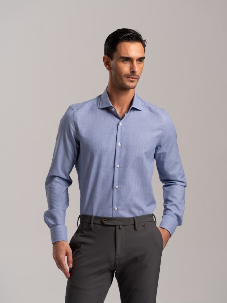 Camisa de caballero de microtejido con diseño bicolor