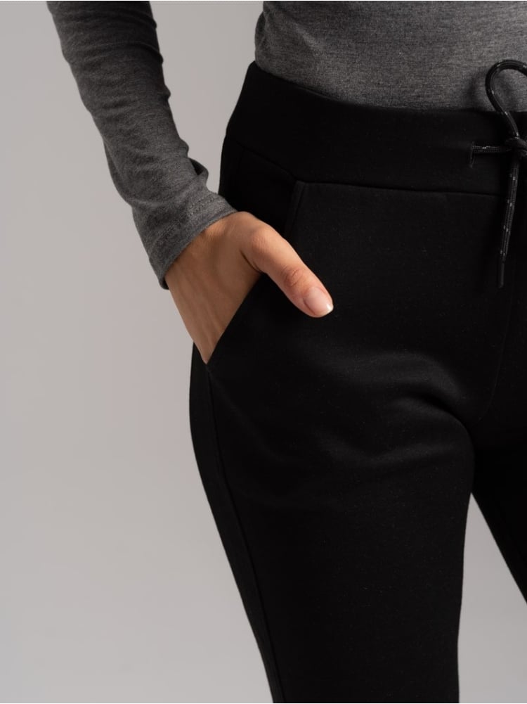 Jogger TECNO de mujer en tejido bicolor con cremalleras invisibles