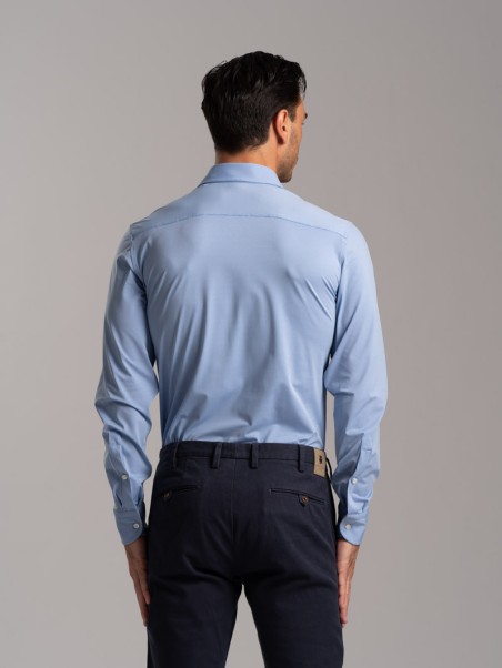 Camisa de hombre TECNO sin planchar de color liso con lunares bicolor