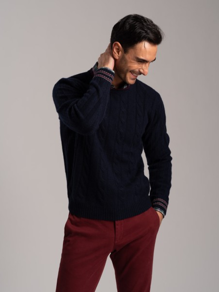 Jersey de cuello redondo para hombre con cuello y puños en contraste