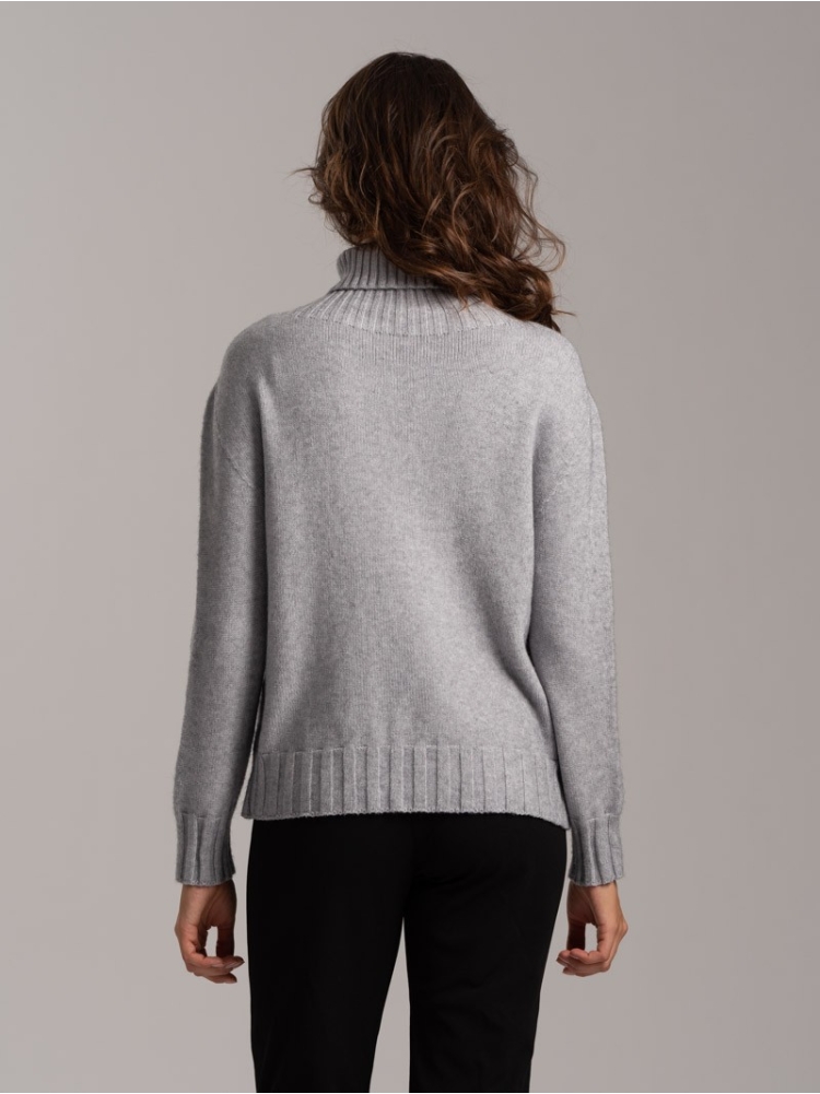 Jersey de cuello alto de viscosa para mujer con trenzas incrustadas