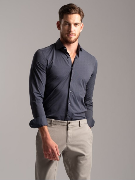 Camisa masculina micropatín en tejido TECNO cuello semifrancés
