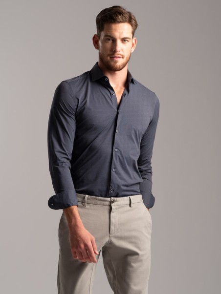 Camisa masculina micropatín en tejido TECNO cuello semifrancés
