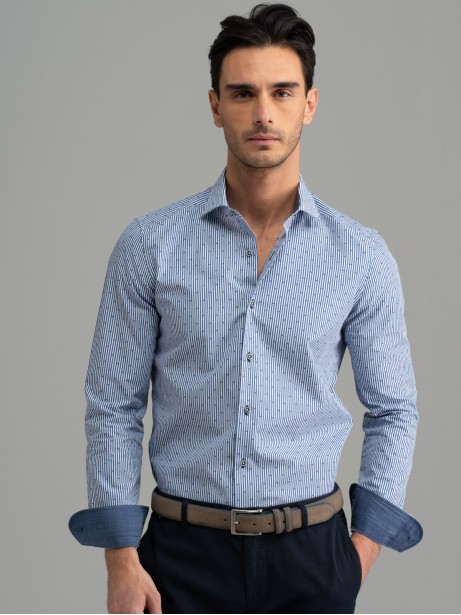 Camisa hombre rayas azules fil coupé cuello semifrancés