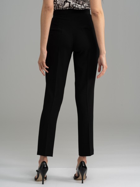 Pantalón cadi negro de mujer