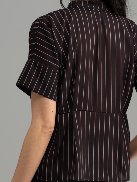Camisa de rayas negra de mujer rosa empolvado
