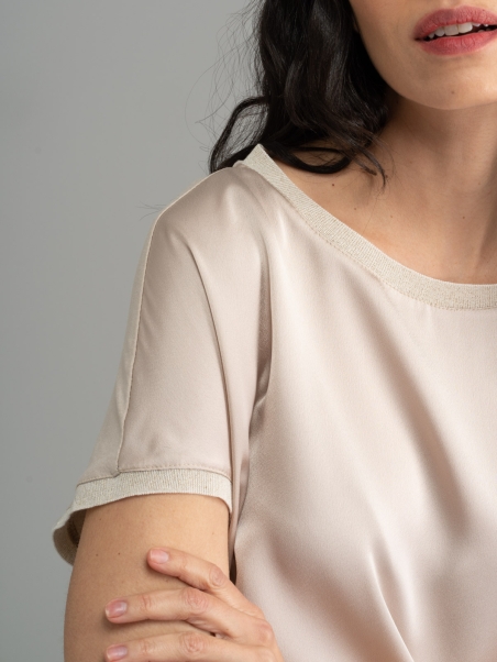 Camisa de mujer de manga baja con doble tejido