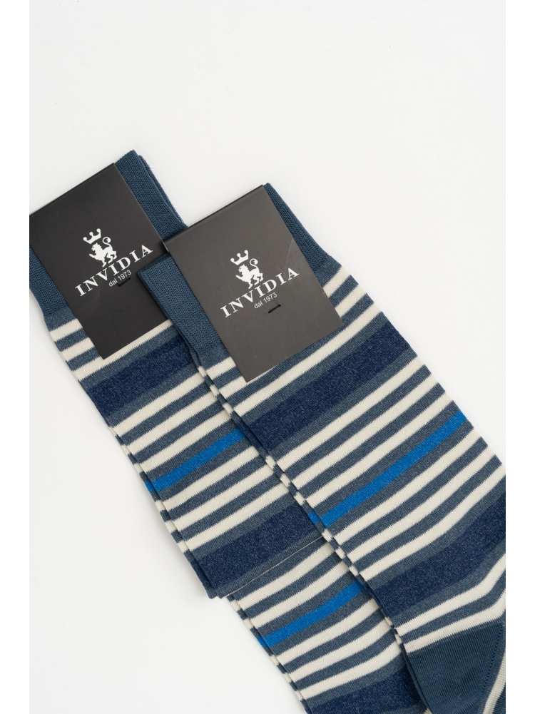 Calcetines de hombre a rayas azules y aviación