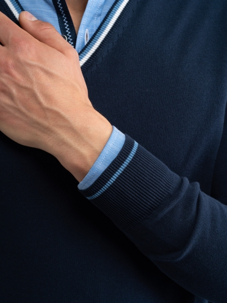 Jersey de hombre con cuello de pico y contrastes