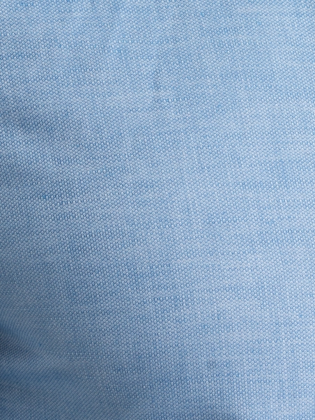 Camisa azul lisa con cuello abotonado para hombre