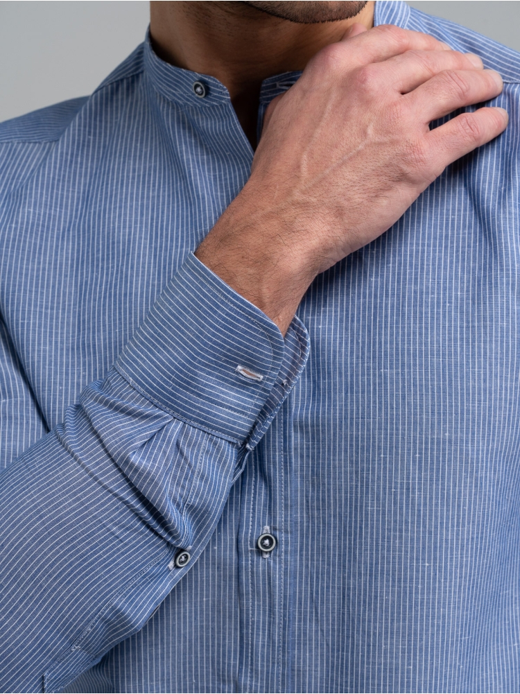 Camisa de rayas de hombre en mezcla de lino azul Cuello coreano