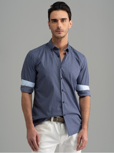 Camisa de microdiseño para hombre con cuello abotonado