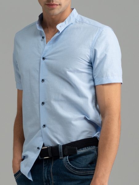 Camisa de media manga para hombre en mezcla de lino Cuello coreano