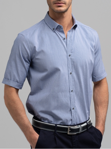 Camisa hombre azul media manga cuello abotonado 2