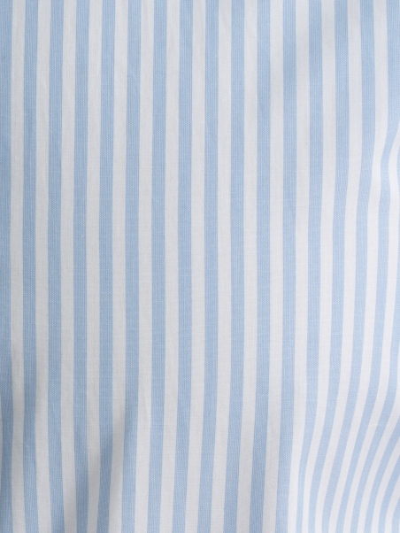 Camisa oficina hombre rayas azul claro cuello semifrancés