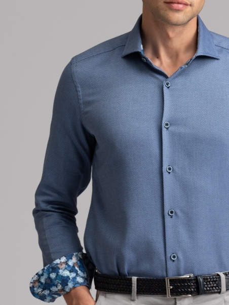 Camisa de hombre azul fuerza aérea con cuello semifrancés reforzado