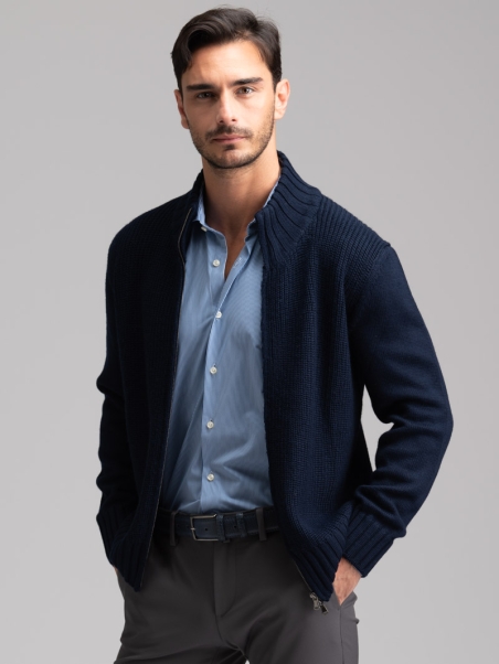 Jersey de cuello alto con mezcla de cachemira para hombre