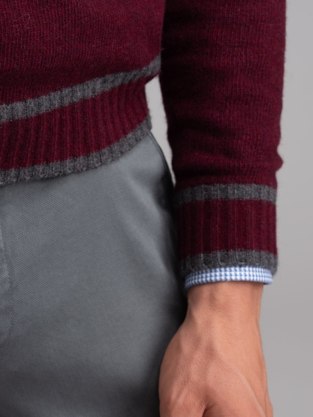 Jersey de cuello redondo para hombre con canalé y perfiles en contraste