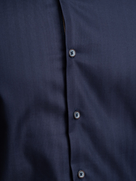 Camicia uomo blu spina di pesce collo button down