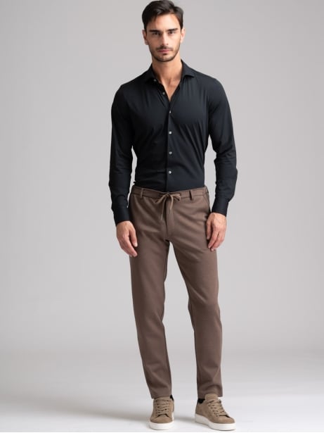 Pantalón chino de hombre en tejido Scuba con banda elástica 2