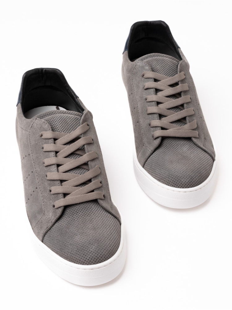 Zapato de cordones para hombre en ante texturizado