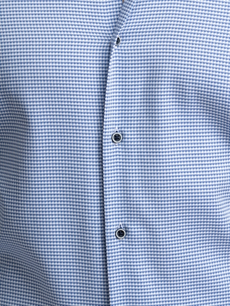 Camisa de hombre con cuello abotonado y microestampado