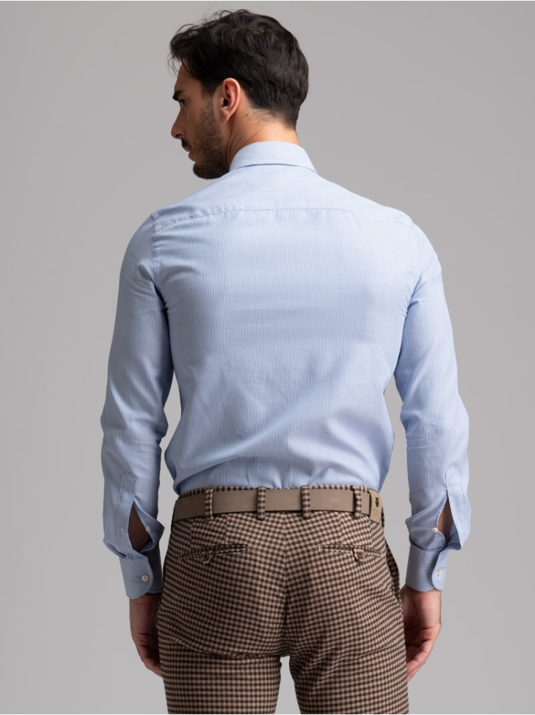 Camisa micro rayas hombre cuello abotonado azul