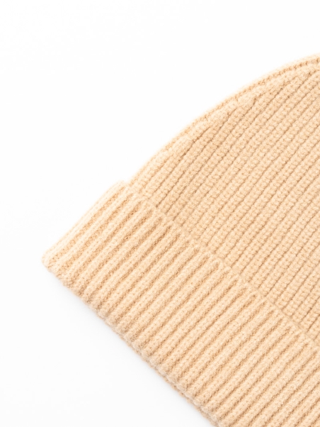 Gorro de punto de canalé para mujer