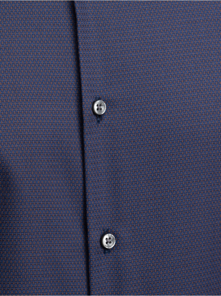 Camisa regular azul y marrón oscuro de cuello semifrancés para hombre
