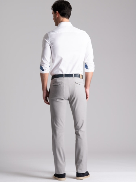 Camisa blanca de caballero leno cuello semifrancés