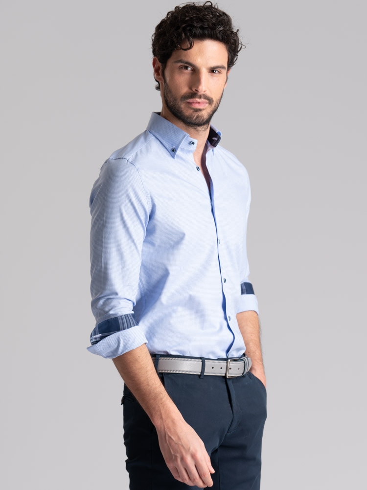 Camicia uomo azzurra armaturata collo button down