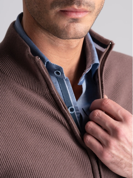 Jersey de hombre con cremallera completa y elaboración de granos de arroz