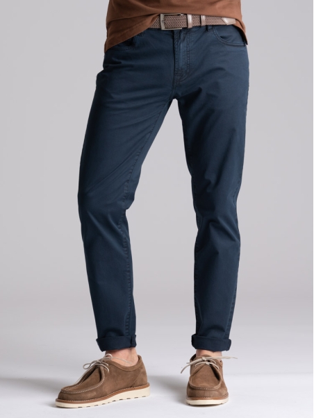 Pantalón de cinco bolsillos para hombre en algodón tricotina viejo