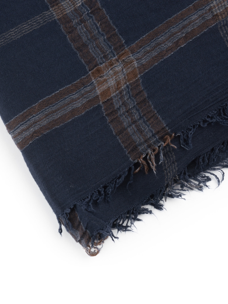 Bufanda de hombre con diseño de madrás azul y marrón y flecos