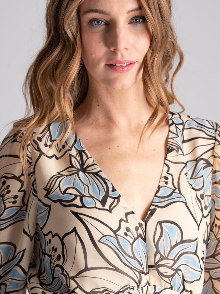 Camisa floral de mujer con cintura elástica