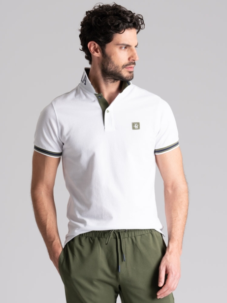 Polo de hombre de media manga con cuello estampado