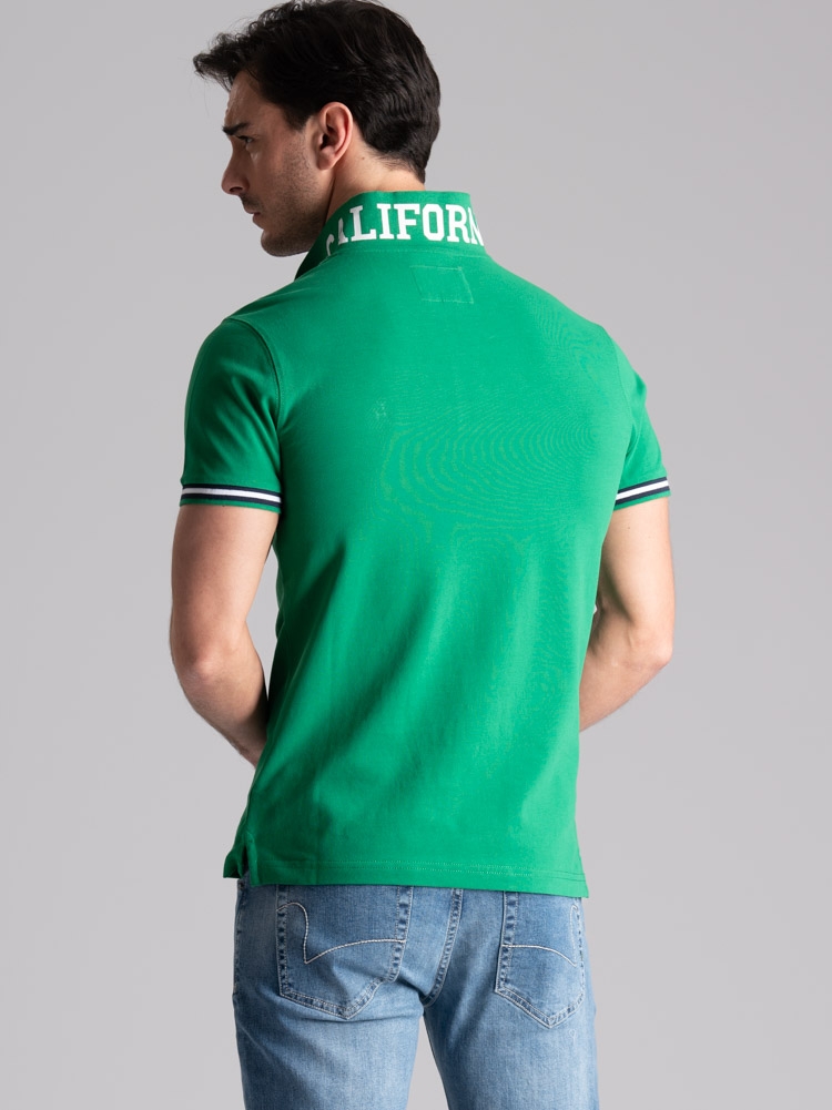 Polo de hombre de media manga con cuello estampado