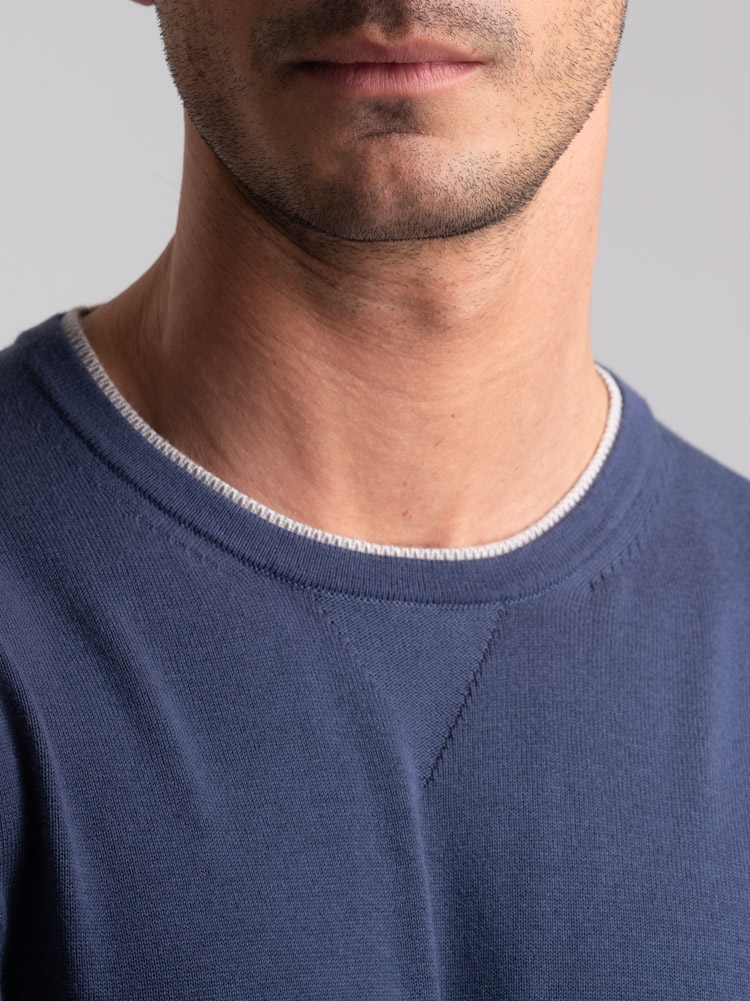 Jersey de cuello redondo para hombre con doble cuello y contrastes