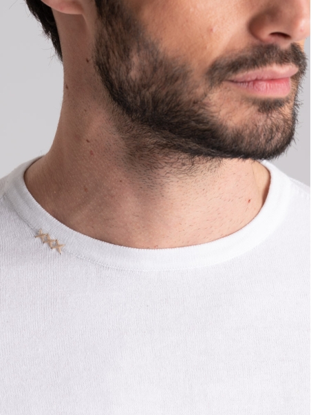 Camiseta de hombre de manga corta en punto satinado con cruces