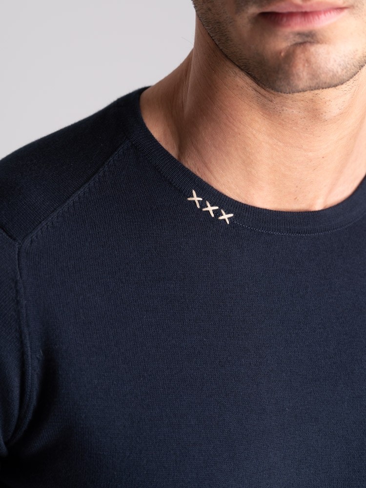 Camiseta de hombre de manga corta en punto satinado con cruces