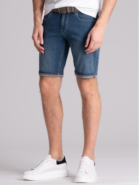 Bermudas de hombre en tejido vaquero claro de lavado medio