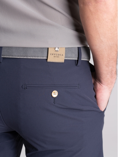Bermudas TECNO de hombre con pinzas