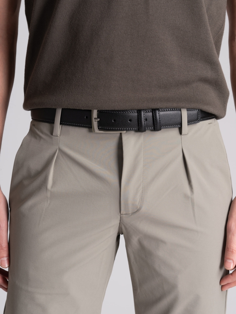 Bermudas TECNO de hombre con pinzas