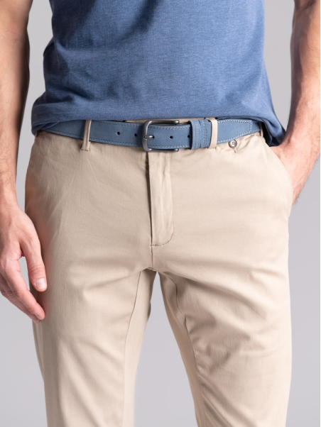 Pantalón chino de espiga para hombre con microdentaduras