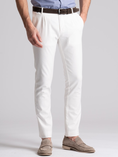 Pantalón chino de hombre en tejido blindado viejo 2