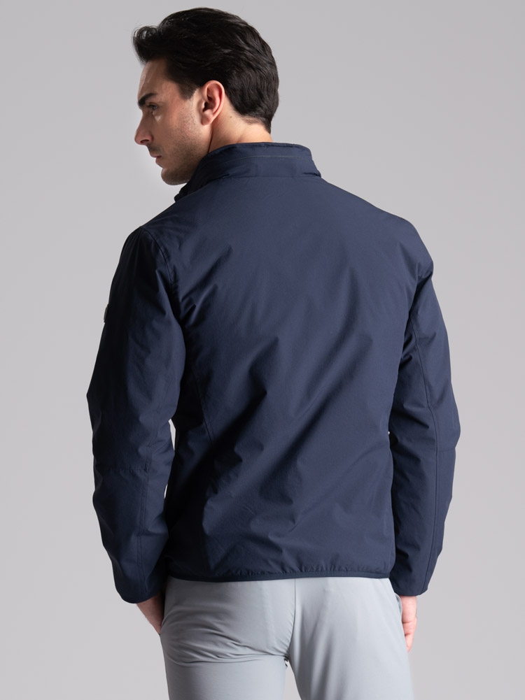 Chaqueta deportiva para hombre con acolchado y capucha