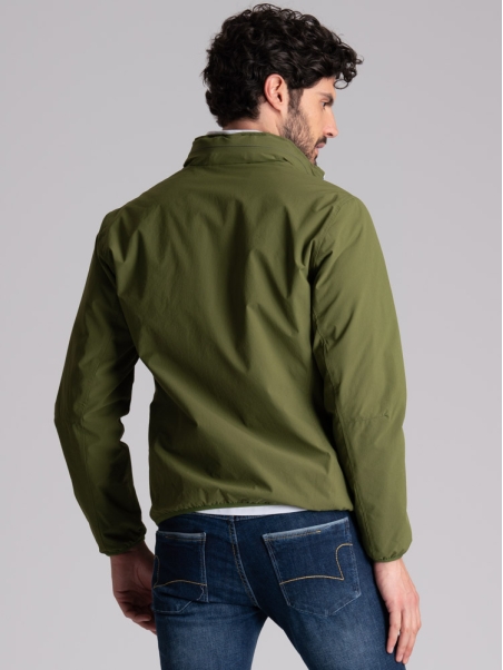 Chaqueta deportiva para hombre con acolchado y capucha